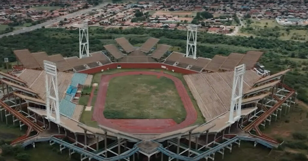 Mmabatho Stadium et ODI Stadium (Afrique du Sud) 03
stade de foot
