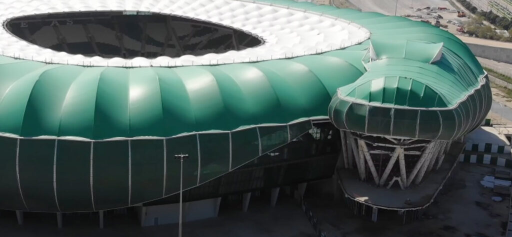 Timsah Arena (Turquie) 02
stade de foot