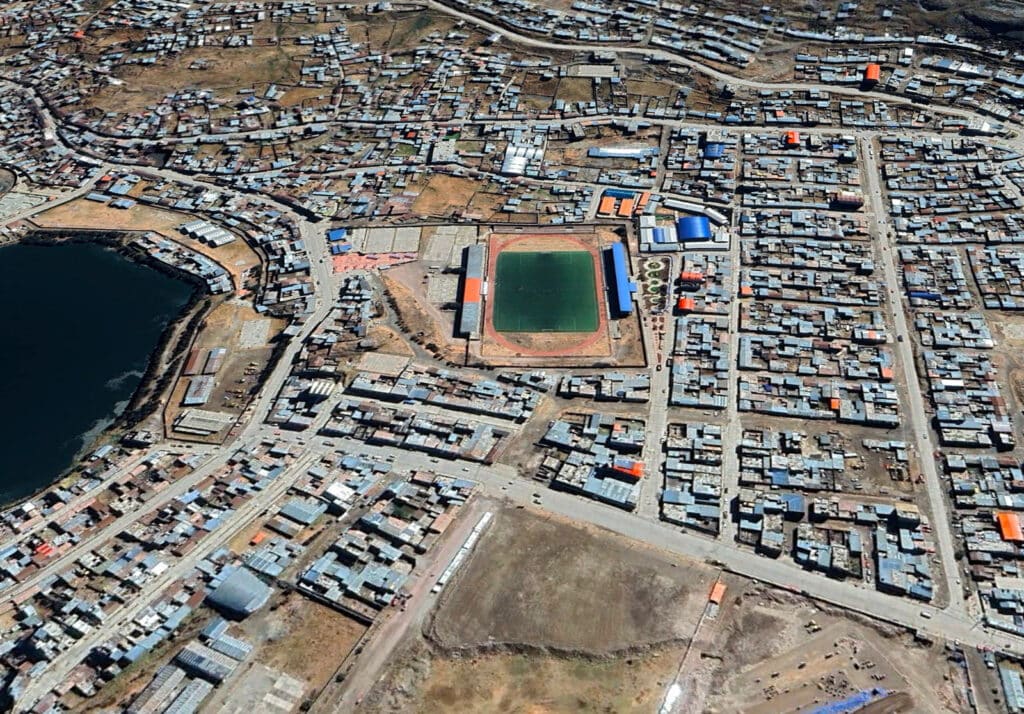 Estadio Daniel Alcides Carrion (Pérou) 04
stade de foot