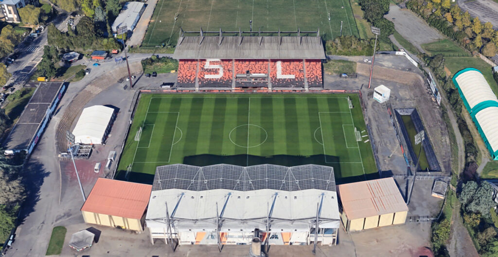 Stade de Francis Le Basser stade Levallois moyenne FC
