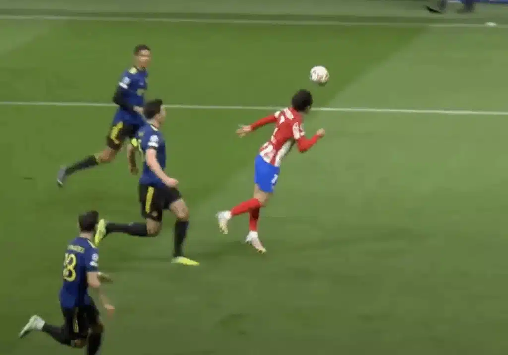 Les commotions cérébrales, le match invisible du football