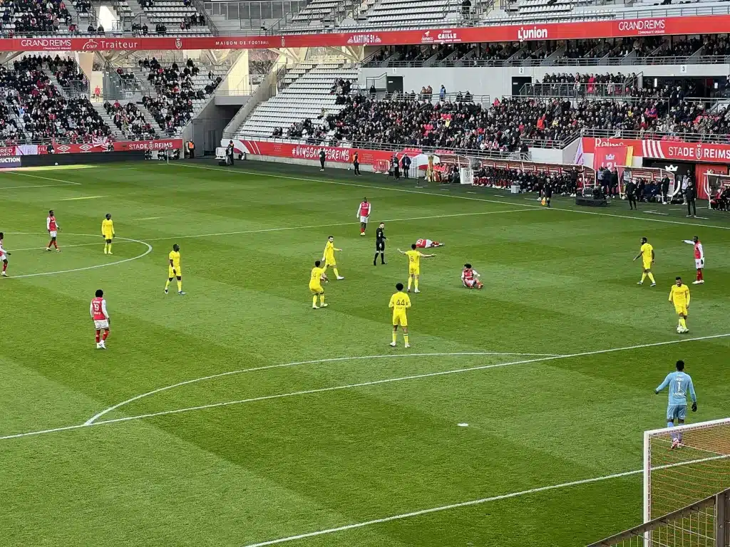 Le jeu sans ballon : l’art invisible qui fait gagner des matchs