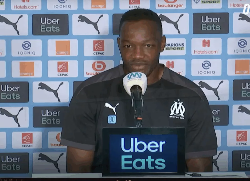 Steve Mandanda nouveau consultant de Canal+ : Une reconversion express pour "Il Fenomeno"