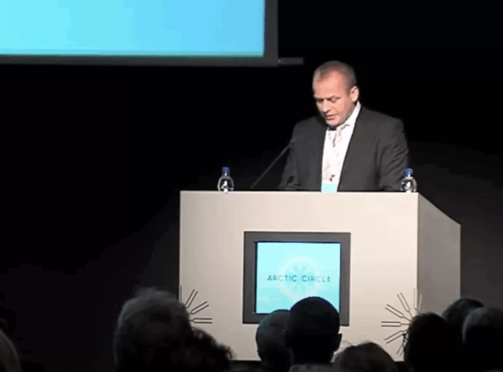 Football et politique : Kaj Leo Holm Johannesen