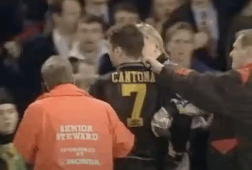 Le coup de pied d’Éric Cantona : quand le King a défié l’Angleterre