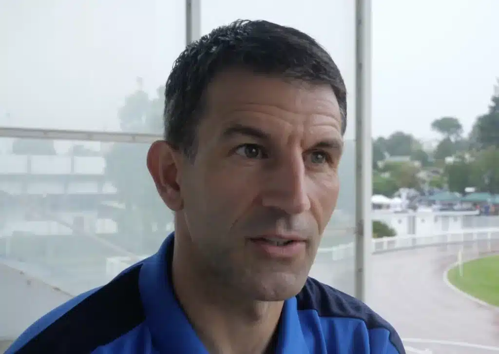 Les Arbitres Officiels de Ligue 1 2025-2026 Stinat