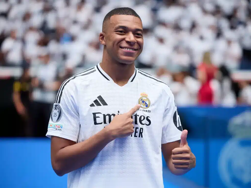 Mbappé égale Ronaldo